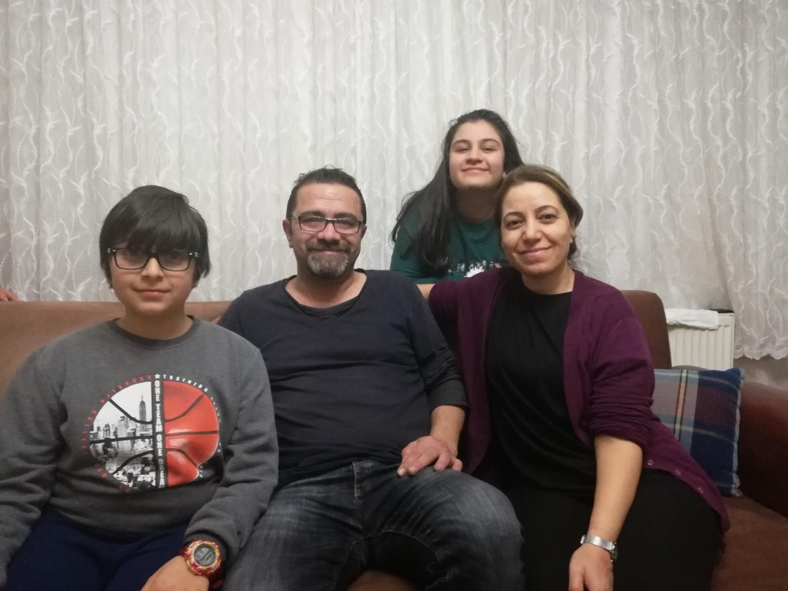 ;;;;;;;;;;;;;;;;;;;;00000004