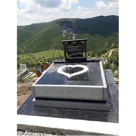Tokat Zile'ye Montajı Yapılan Konik Blok Mezar Modelimiz