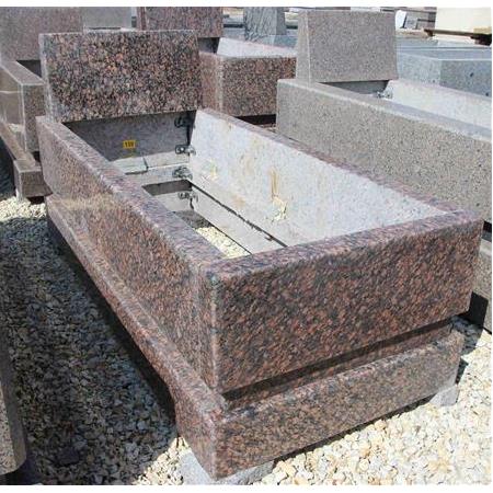 Stok-159 Seri Sonu Krasnaya 8'Lik Granit Mezar Modeli