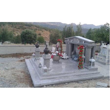 Tunceli'ye Montajı Yapılan Anıt Mezar