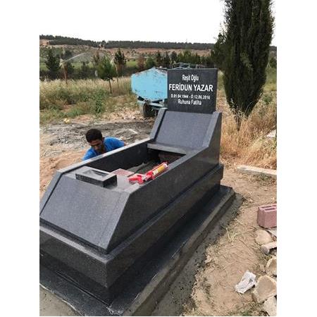 Ankara'dan Siparişle Urfa'ya Yapılan Özel Eğimli Mezar Modeli