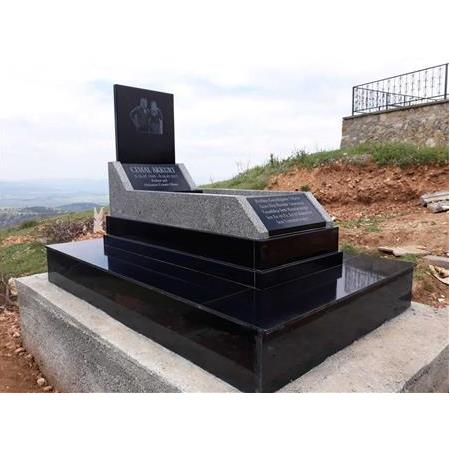 G93 Absolute Black Beta Özel Eğimli Mezar Modeli - Balıkesir Mezar Yapım
