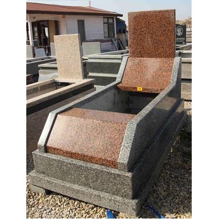 Stok-016 Seri Sonu Betavel-Balmorl Red Granit Özel Eğimli Mezar Modeli