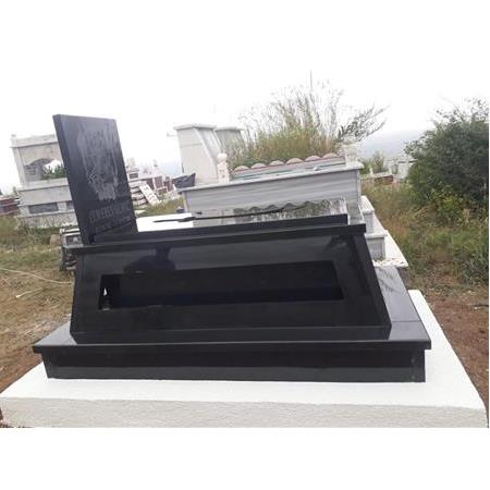 Sivas'a Montajı Yapılan 5cm Kalınlıkta Absolut Black Özel Mezar Modeli
