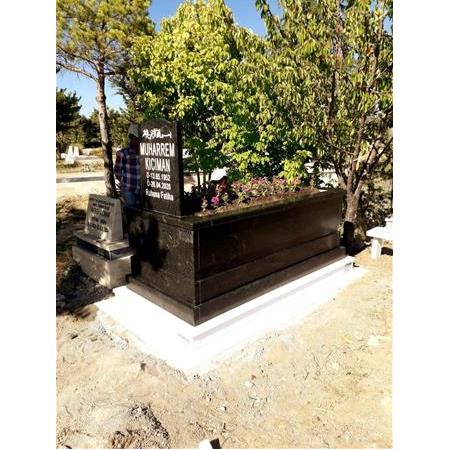Çankırı'ya Montajı Yapılan Verde Paradiso 5cm Kalınlıkta Granit Mezar Modelimiz