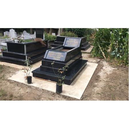 Ordu'ya Montajı Yapılan 8cm Kalınlıkta Nero Gaska Özel Eğimli Mezar Modelimiz