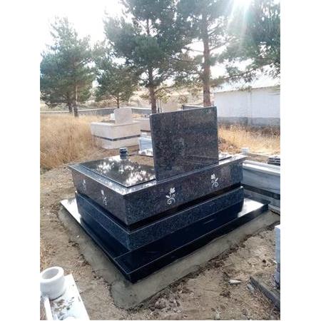 Yozgat'a Montajı Yapılan 5cm Kalınlıkta Blue Pearl Çift Kişilik Mezarımız