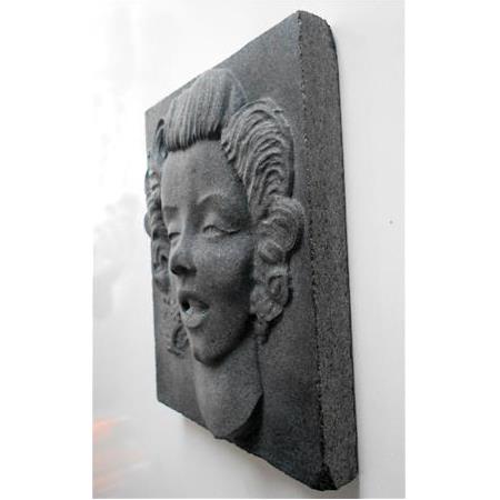 Granit Üzerine Yüz Kabartması, Altın Yaldız - 3D Reliëfportretten op Graniet, Goud Vergulden