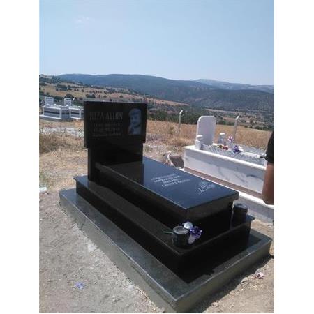 Çorum'a Montajı Yapılan Absolut Black 8cm Kalınlıkta Granit Mezar Modeli