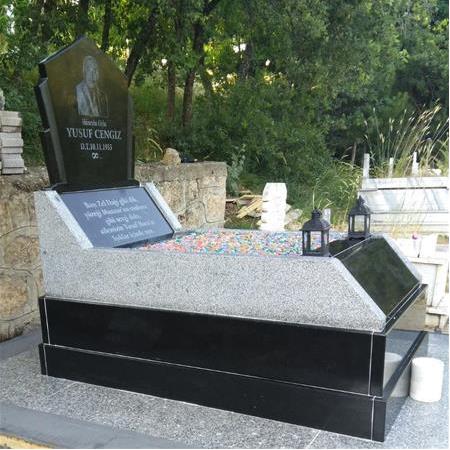G133 Absolut Black Özel Eğimli Model Granit Mezar - Çanakkale  Mezar Taşı Fiyatları